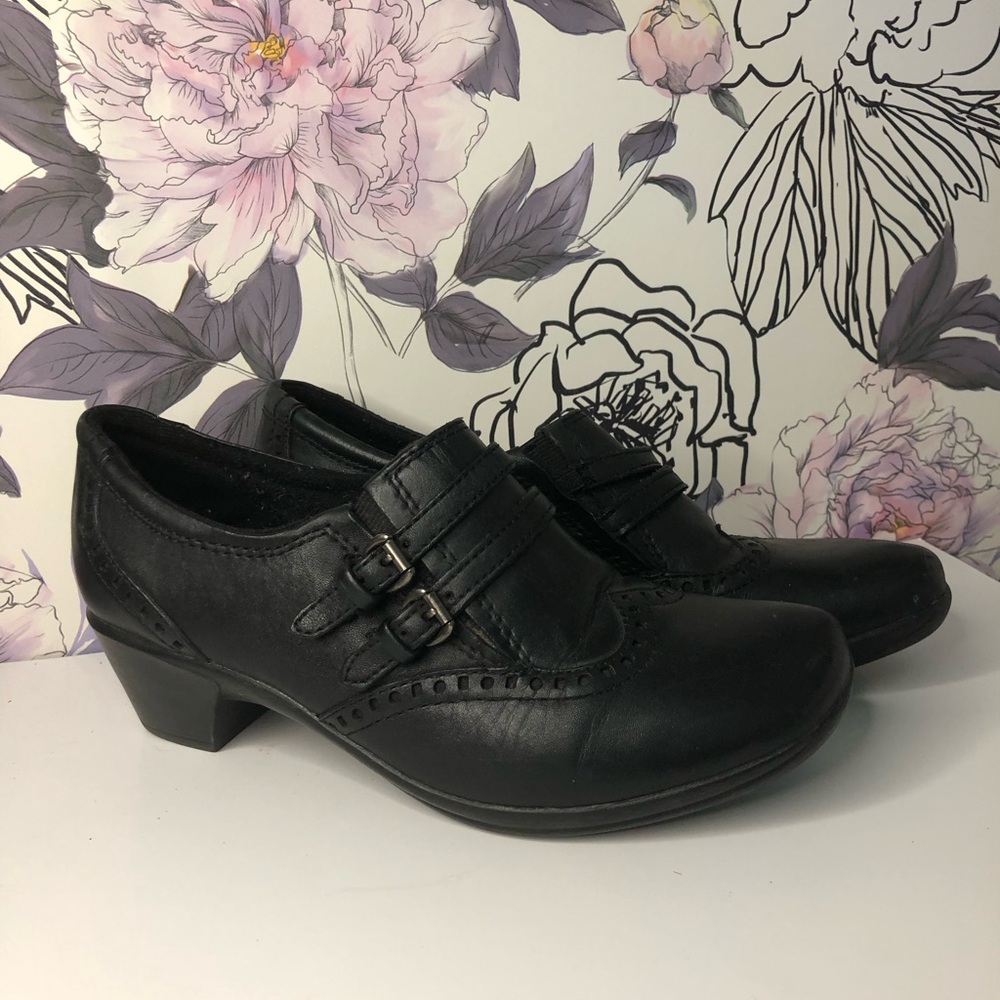 Earth Origins Bayview Black Leather Wingtip Mary Jane Heels Slip on 7 M